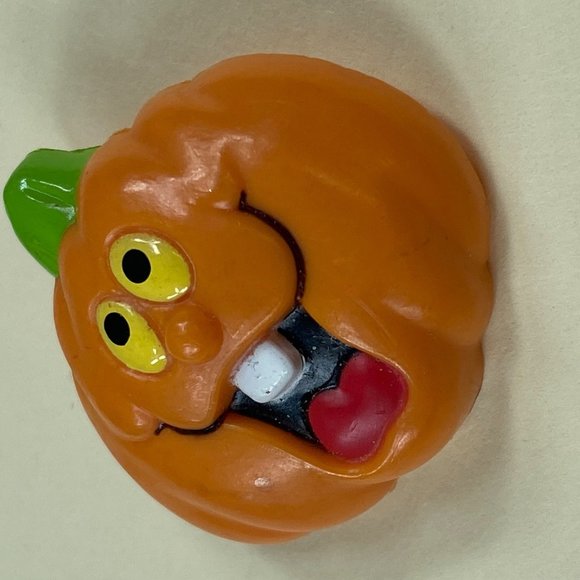 Halloween Holiday Jack-0-Lantern Pumpkin Pin Brooch Russ Silly Smile Grin - Picture 10 of 12